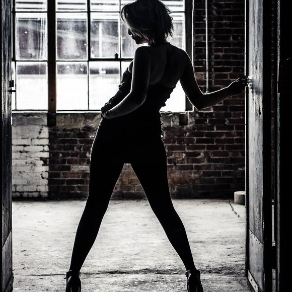 Meet your Posher, Misty - Picture 13 of 13